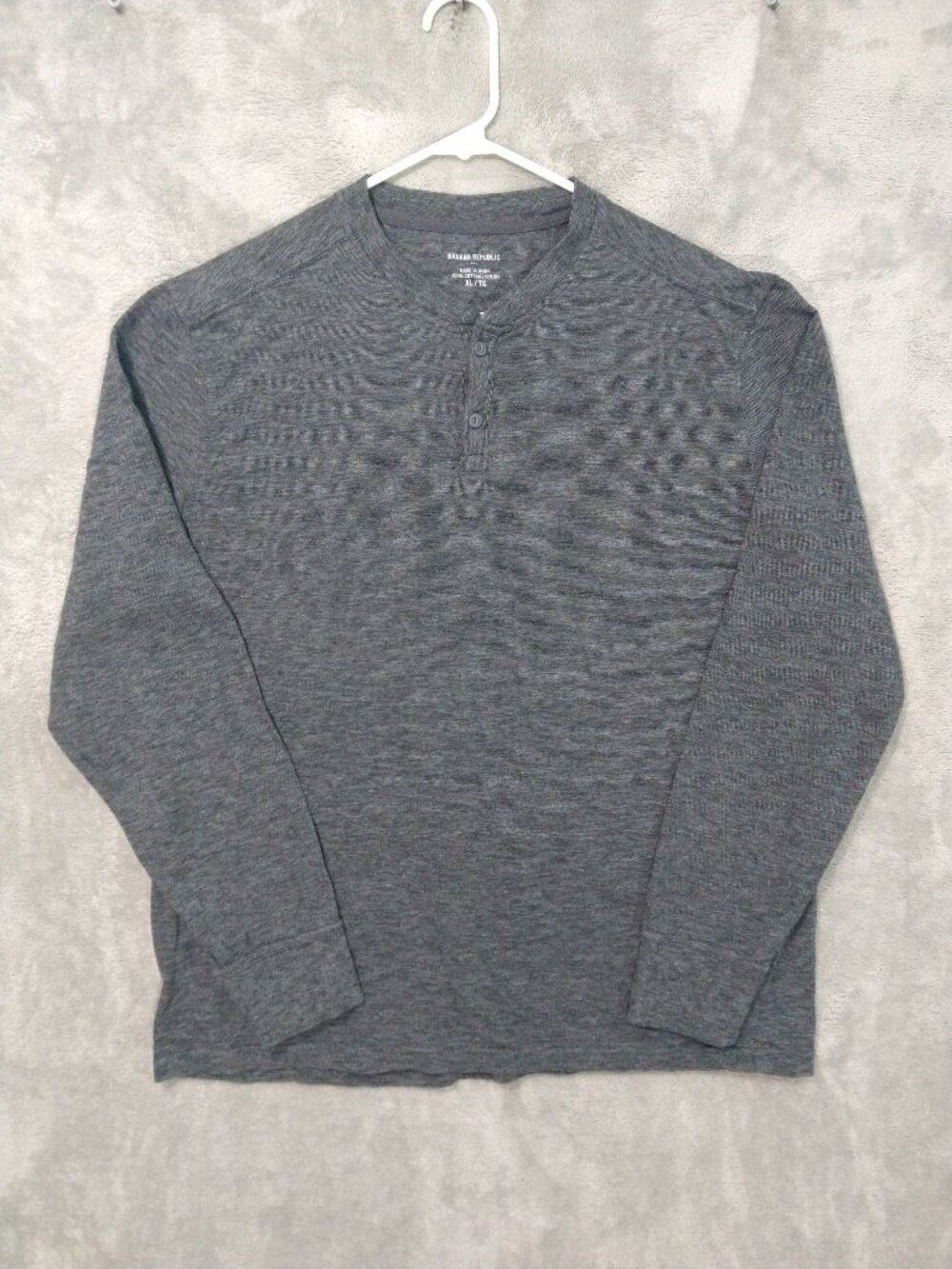 Banana Republic Shirt Mens XL Gray Heathered Henley Long Sleeve Cotton